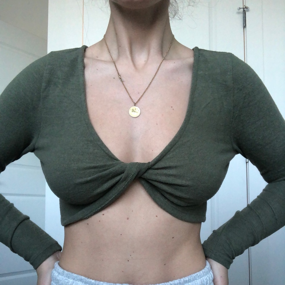 Long Sleeve Crop Top